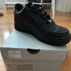 Nike Air Force 1